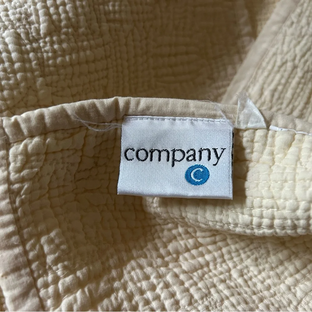 Company C 100% Cotton full Size Bed Quilt